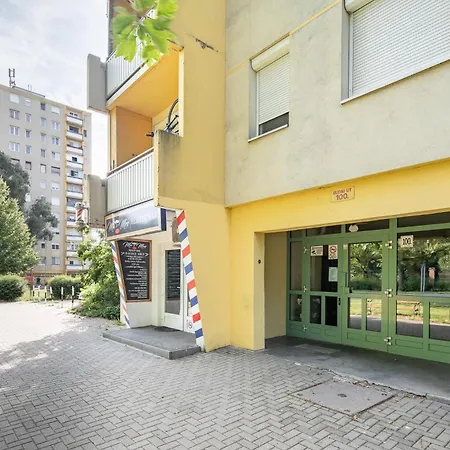 Apartment Lizo 1 *