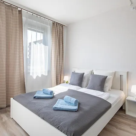 Lizo 1 Apartment *